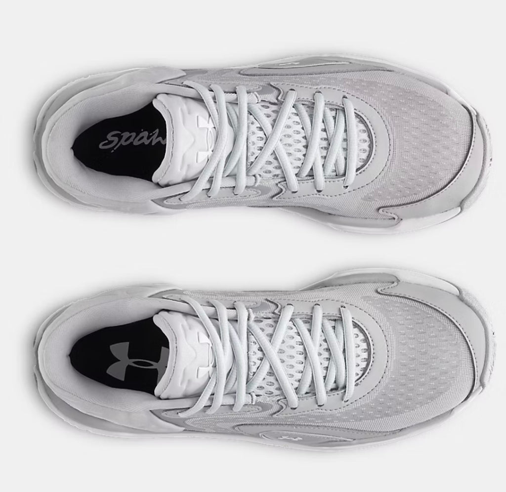 UNDER ARMOUR  Spawn 7 mid