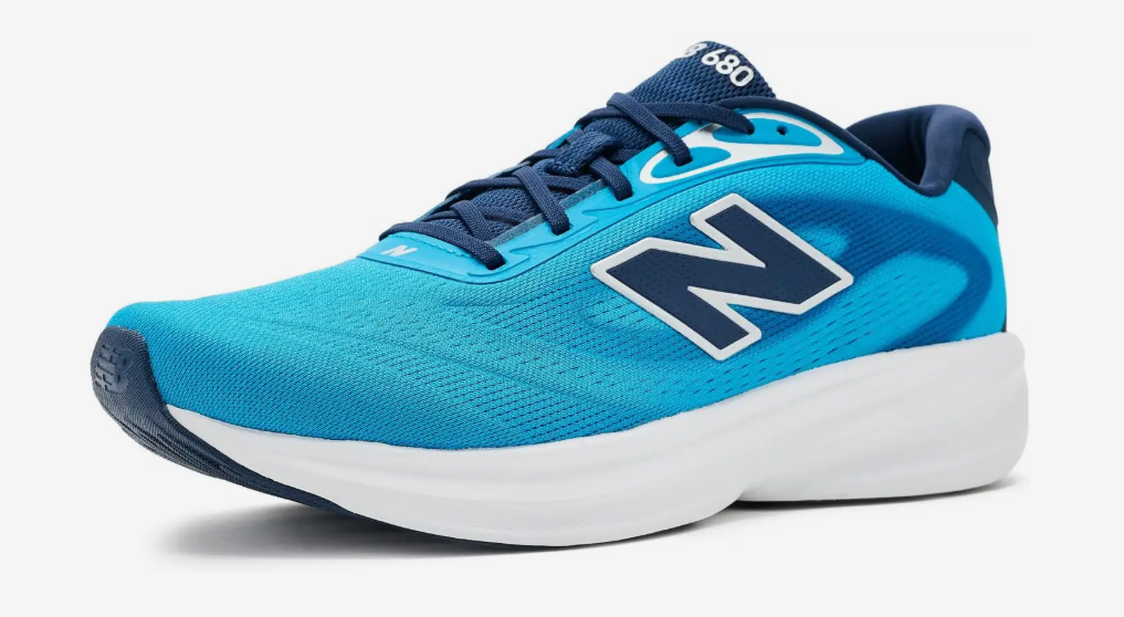 NEW BALANCE Espuma fresca 680 V9 de los hombres