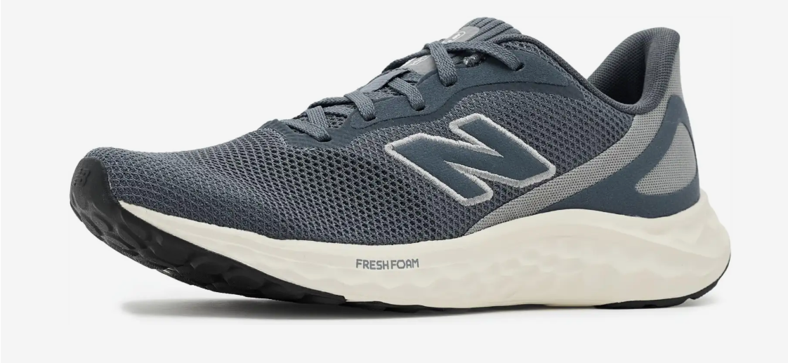 NEW BALANCE  Espuma fresca Arishi v4