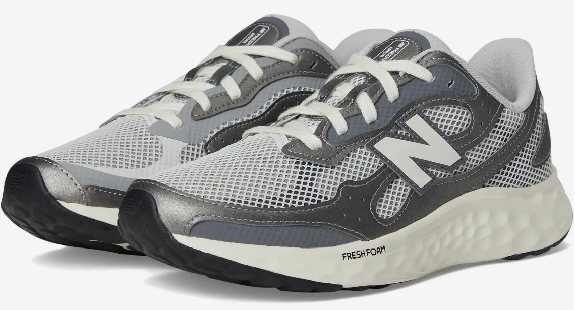 NEW BALANCE  Espuma fresca Arishi v4