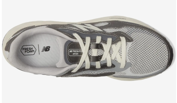 NEW BALANCE  Espuma fresca Arishi v4