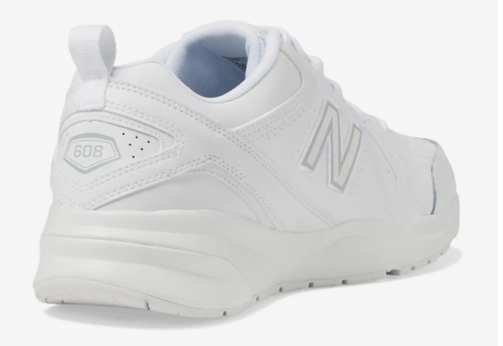 NEW BALANCE   MX608v5