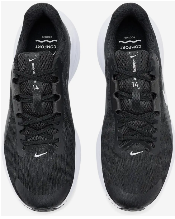 NIKE  Revolution 8.